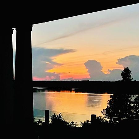 Lakeside Maison Hillier Екстер'єр фото